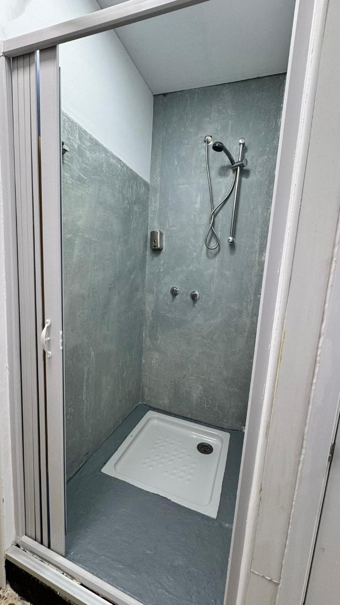 Hostel Puerta Del Angel Мадрид Екстер'єр фото